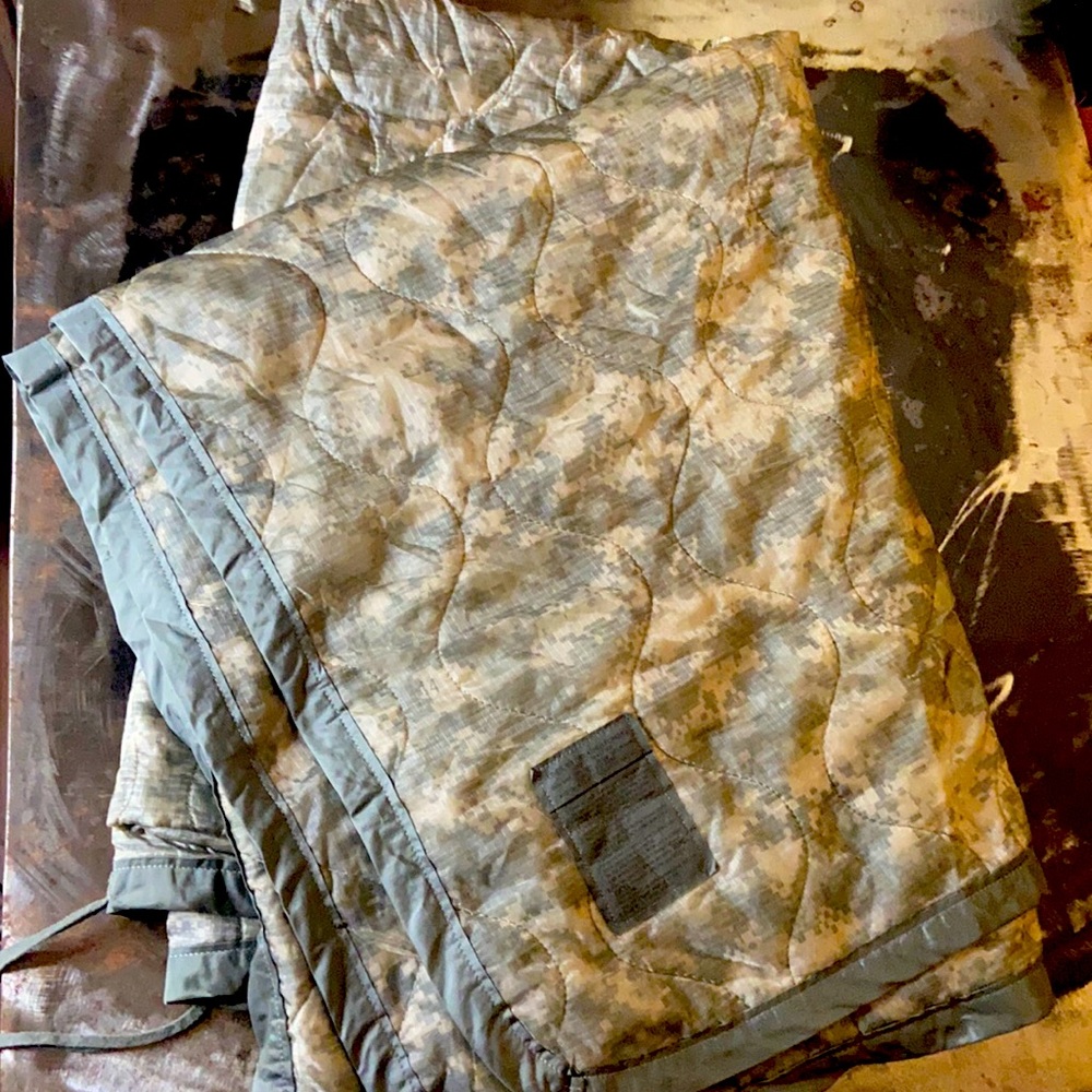 Liner Wet Weather Poncho Woobie Blanket